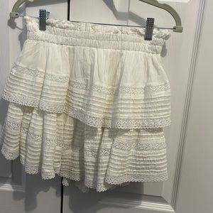 perfect condition Aerie skirt never worn.